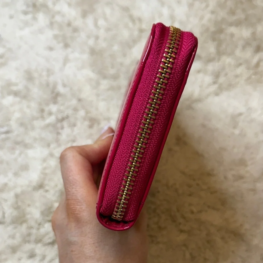 Tory Burch Fuchsia Patent Leather Zip Continental Wallet